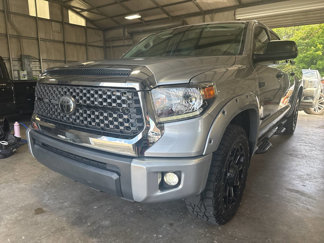 Used 2020 Toyota Tundra SR5 w/ SR5 Leather Package image 1