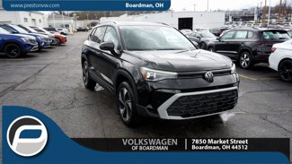New 2025 Volkswagen Taos SE image 1
