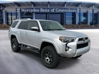 Used 2016 Toyota 4Runner 4WD image 1