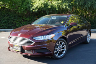 Used 2017 Ford Fusion SE w/ Fusion SE Technology Package image 1