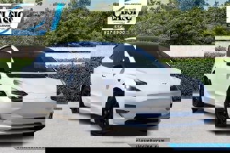 Used 2021 Tesla Model 3 Standard Range Plus image 1