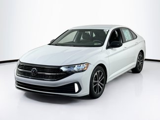 Used 2023 Volkswagen Jetta Sport image 1