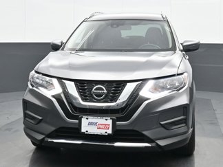 Used 2019 Nissan Rogue SV image 1