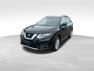 Used 2020 Nissan Rogue SV image 1