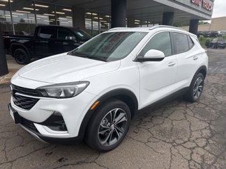 Used 2022 Buick Encore GX Select image 1