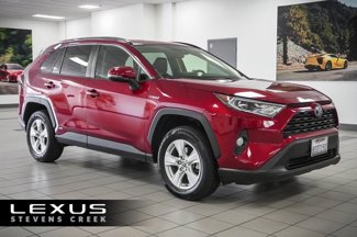 Used 2020 Toyota RAV4 XLE image 1