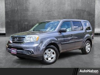 Used 2015 Honda Pilot LX image 1