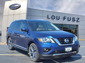 Used 2019 Nissan Pathfinder Platinum image 1