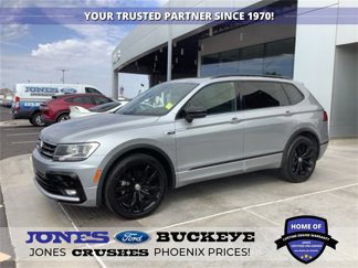 Used 2021 Volkswagen Tiguan SE R-Line w/ 3rd Row Seat Package image 1