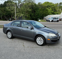 Used 2010 Volkswagen Jetta S image 1