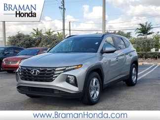 Used 2022 Hyundai Tucson SEL image 1