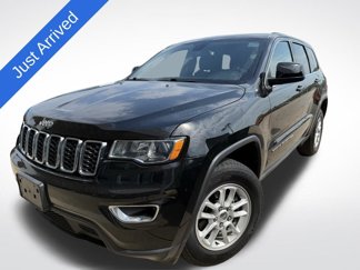 Used 2018 Jeep Grand Cherokee Laredo image 1