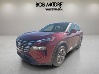 Used 2025 Nissan Rogue SV image 1