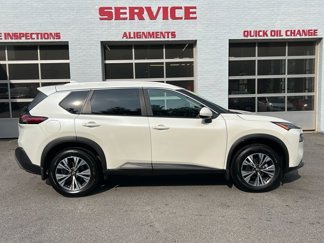 Used 2023 Nissan Rogue SV w/ SV Premium B Package image 1