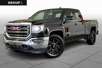 Used 2017 GMC Sierra 1500 SLE w/ SLE Value Package image 1
