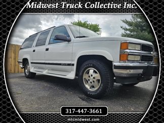 Used 1994 Chevrolet Suburban 4WD image 1
