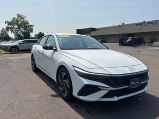 Certified 2025 Hyundai Elantra Sport image 1