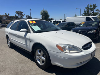 Used 2000 Ford Taurus SE image 1