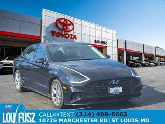 Used 2023 Hyundai Sonata SEL image 1