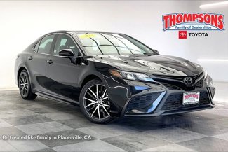 Used 2023 Toyota Camry SE image 1