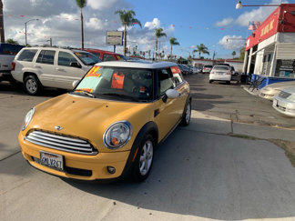 Used 2009 MINI Cooper Hardtop image 1