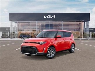 New 2025 Kia Soul S image 1