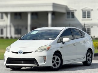 Used 2015 Toyota Prius Two image 1