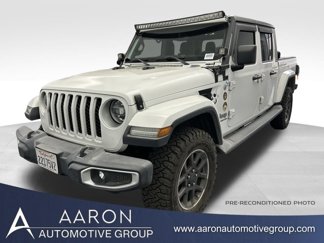 Used 2020 Jeep Gladiator Overland image 1