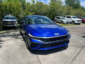 Used 2025 Hyundai Elantra Sport image 1