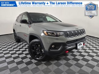 Used 2024 Jeep Compass Trailhawk image 1
