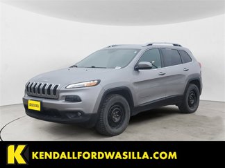 Used 2018 Jeep Cherokee Latitude w/ Cold Weather Group image 1