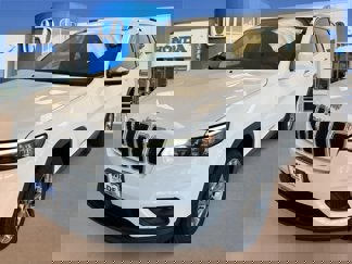 Used 2019 Jeep Cherokee Latitude Plus w/ Cold Weather Group image 1
