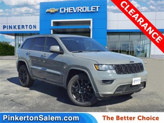 Used 2019 Jeep Grand Cherokee Altitude image 1