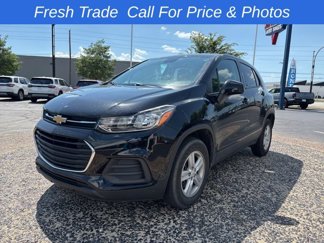Used 2020 Chevrolet Trax LS w/ Tint and Cruise Package image 1