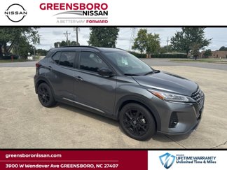 Used 2021 Nissan Kicks SR image 1