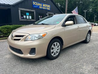 Used 2011 Toyota Corolla LE image 1