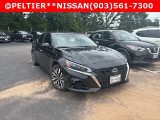 Used 2023 Nissan Altima 2.5 SV image 1