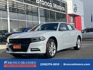 Used 2022 Dodge Charger SXT w/ Cold Weather Package image 1
