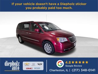 Used 2015 Chrysler Town & Country Touring w/ Driver Convenience Group image 1