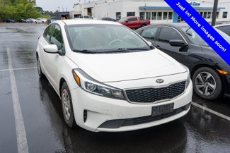 Used 2017 Kia Forte LX image 1