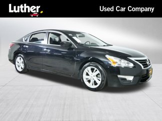 Used 2013 Nissan Altima 2.5 SV image 1