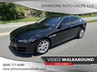 Used 2018 Jaguar XE Premium image 1
