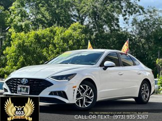Used 2021 Hyundai Sonata SEL image 1