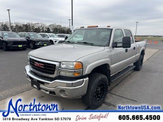 Used 2005 GMC Sierra 2500 SLE w/ Snow Plow Prep Package image 1