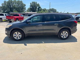 Used 2011 Chevrolet Traverse LS image 1