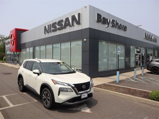 Certified 2022 Nissan Rogue SV image 1