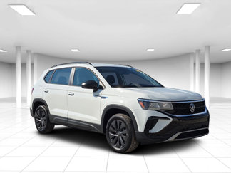 Used 2022 Volkswagen Taos S image 1