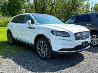 Used 2022 Lincoln Nautilus Reserve w/ Luxury Package image 1