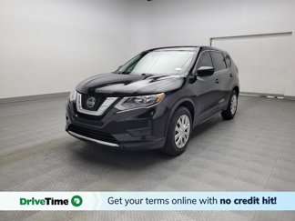 Used 2020 Nissan Rogue S image 1