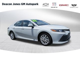 Used 2023 Toyota Camry LE image 1